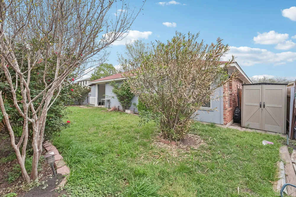 1724 Darjeeling Drive Pflugerville, TX 78660