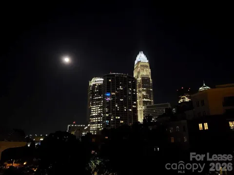 405 W 7th Street
