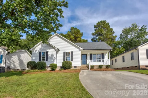 1209 Moss Acres Court