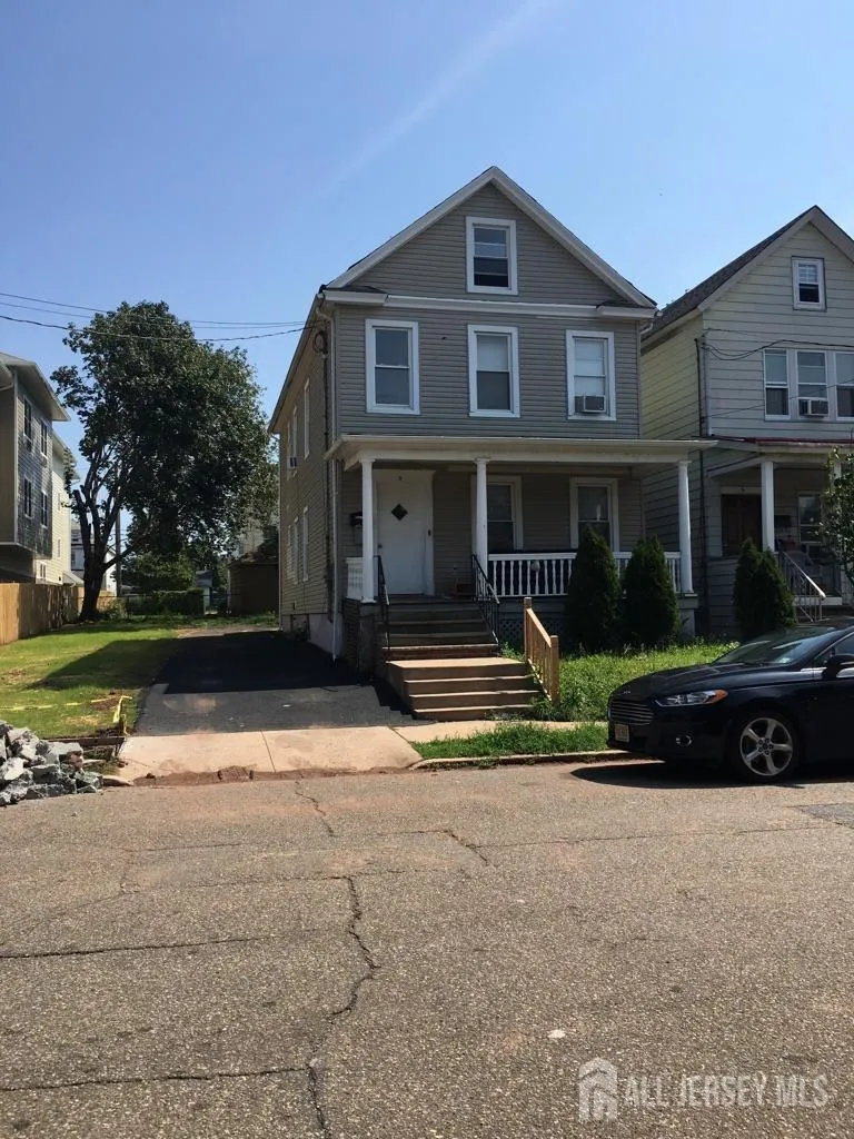 7 Maple Street New Brunswick, NJ 08901