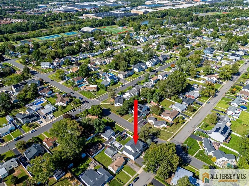 23 Dalton Place Edison, NJ 08817