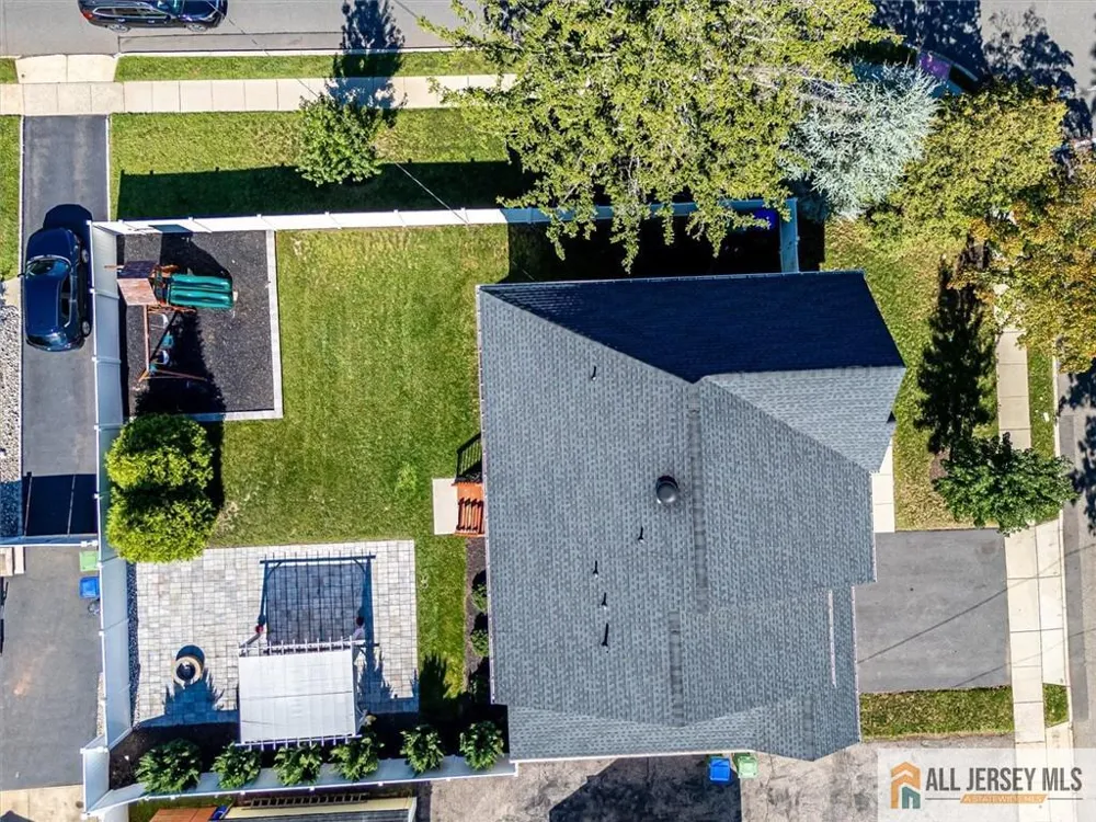 23 Dalton Place Edison, NJ 08817