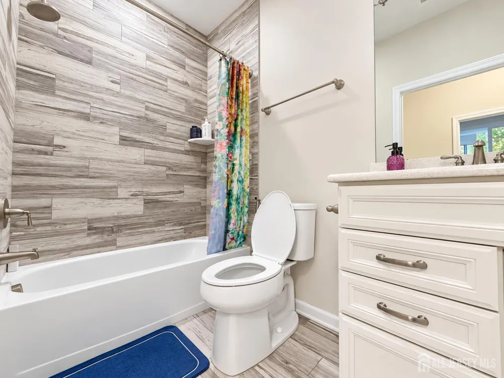 306 Dickson Court Highland Park, NJ 08904