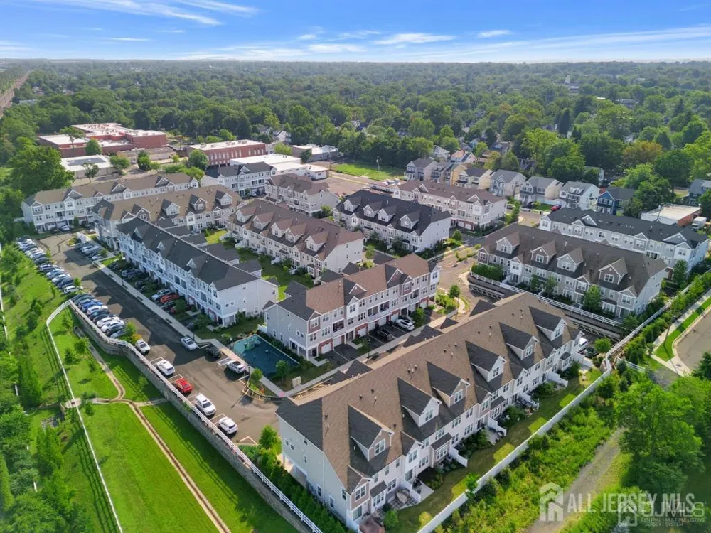 306 Dickson Court Highland Park, NJ 08904