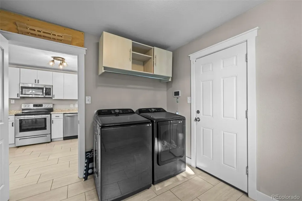 1915 Wynkoop Drive Colorado Springs, CO 80909