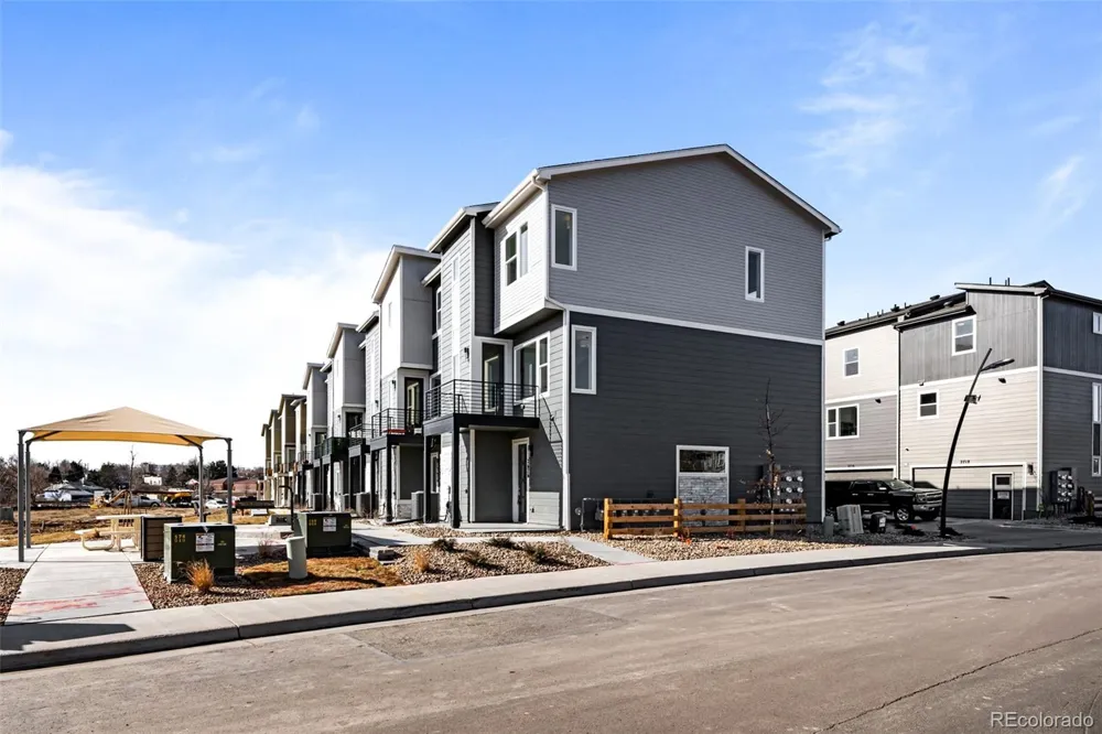 2676 W 68th Avenue Westminster, CO 80221