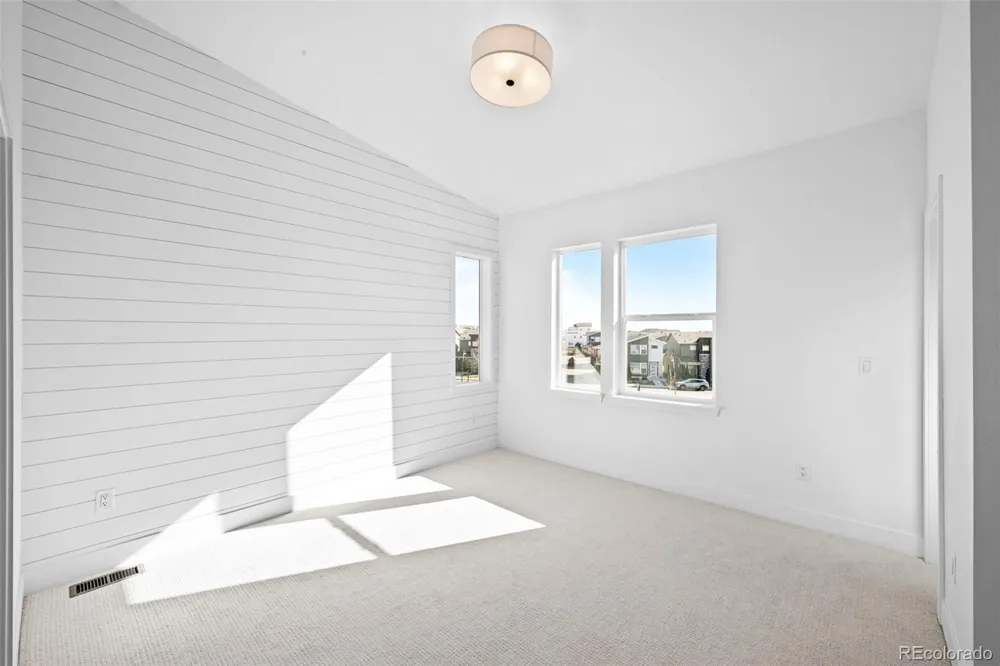 2676 W 68th Avenue Westminster, CO 80221