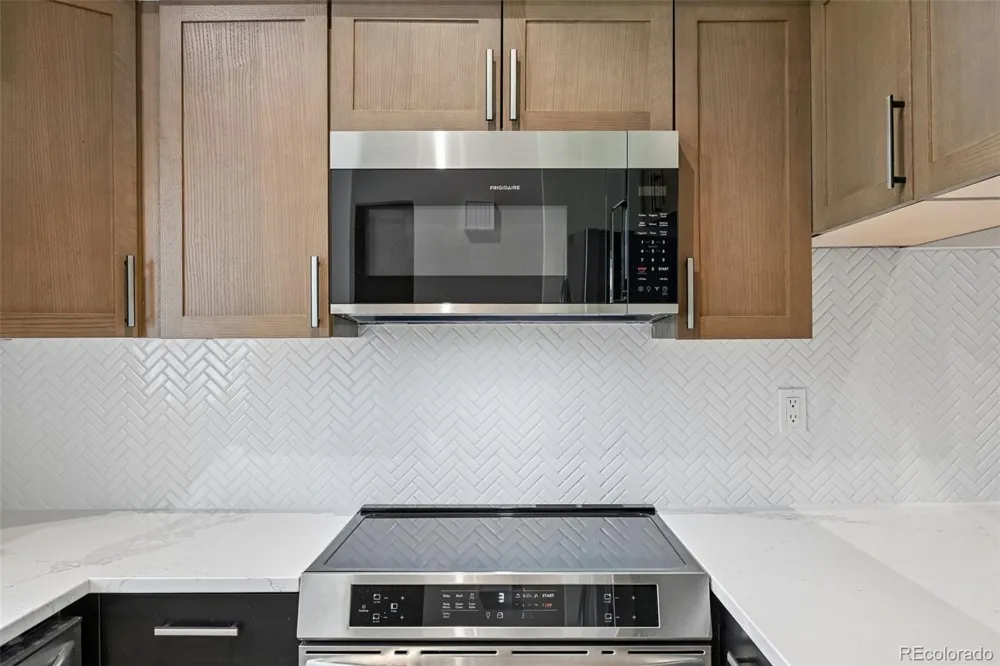 6670 W 84th Circle #103 Arvada, CO 80003