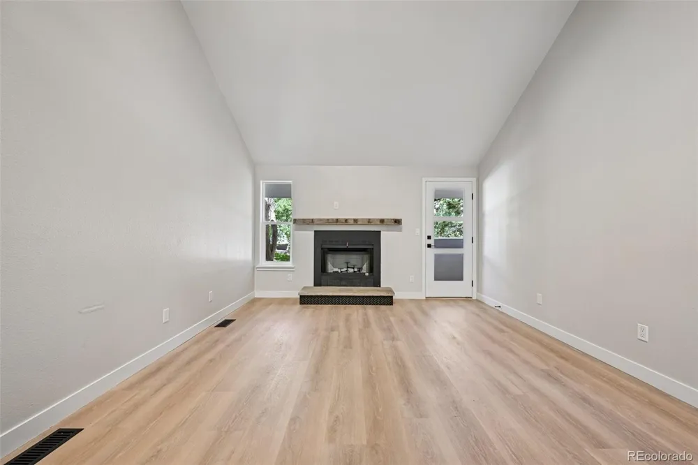 6670 W 84th Circle #103 Arvada, CO 80003