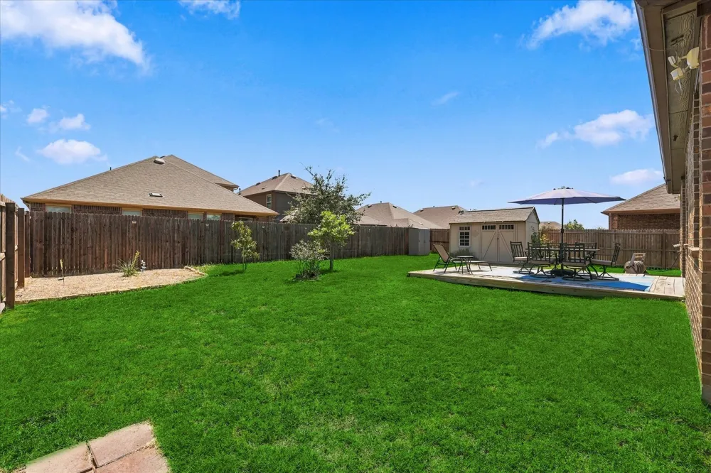 11404 Culberson Drive Aubrey, TX 76227