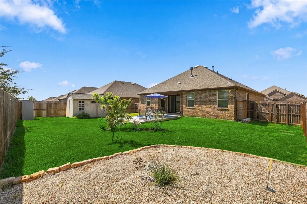 11404 Culberson Drive Aubrey, TX 76227
