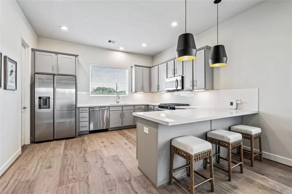 10617 Cascade Ledge Lane Houston, TX 77025