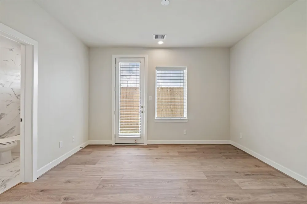 10617 Cascade Ledge Lane Houston, TX 77025