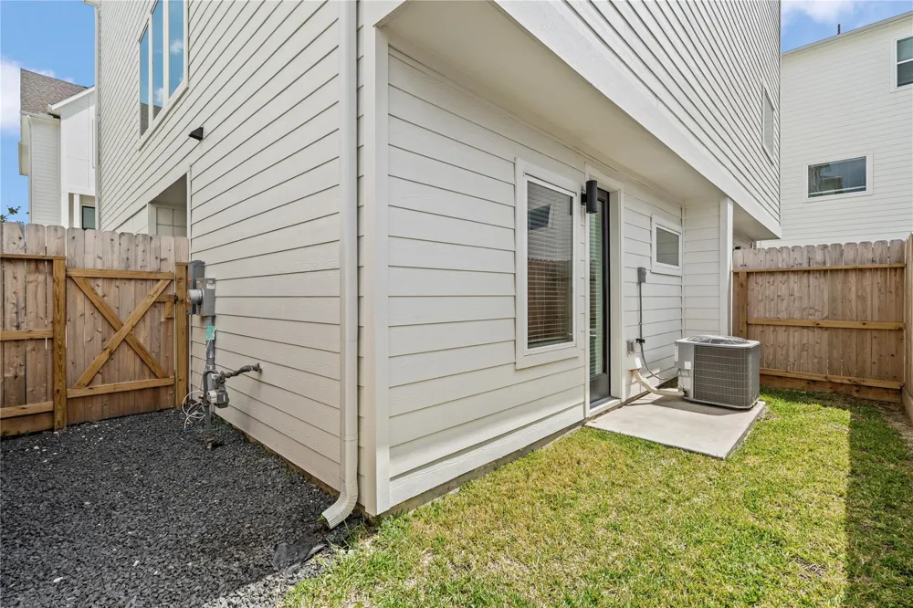10617 Cascade Ledge Lane Houston, TX 77025