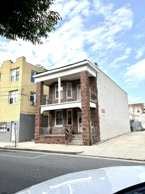 117 N Georgia Ave
