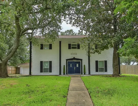 207 Burgundy Lane
