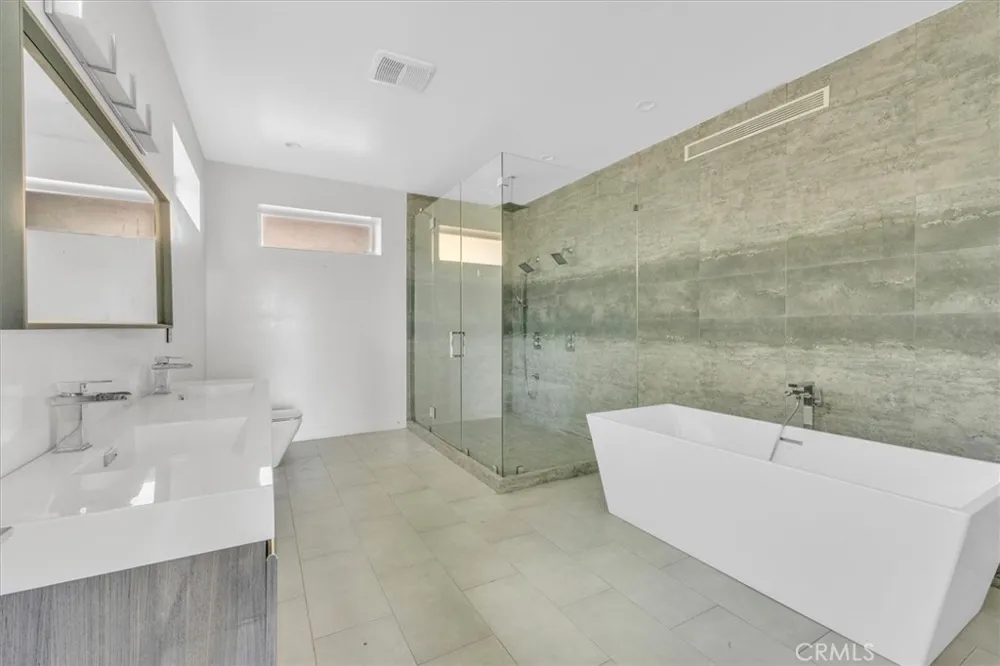 5096 Llano Drive Woodland Hills, CA 91364