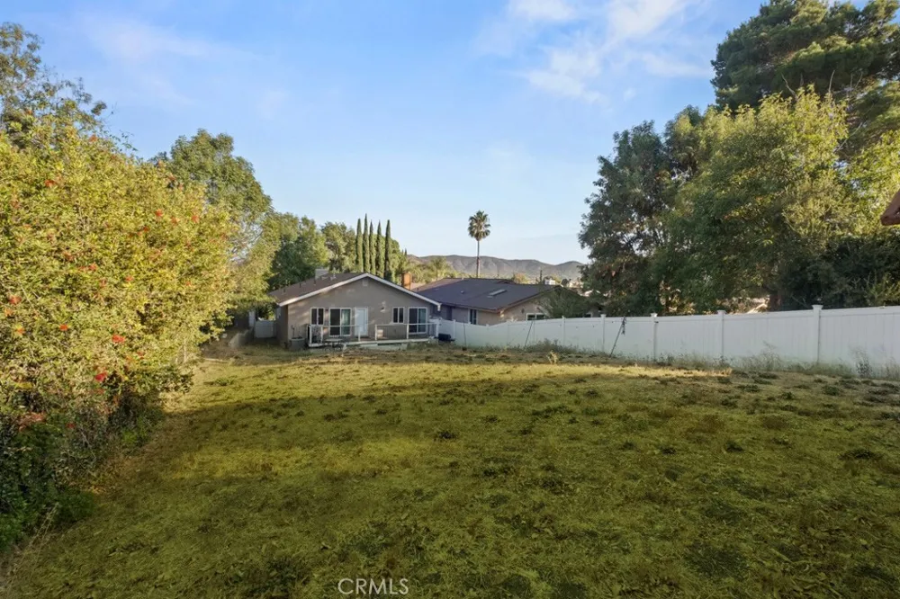 885 Masterson Drive Thousand Oaks, CA 91360