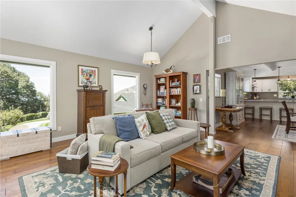 38998 Harris Road Oak Glen, CA 92399