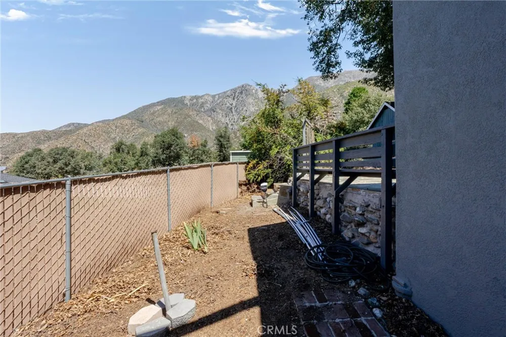 38998 Harris Road Oak Glen, CA 92399