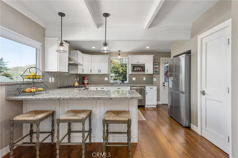 38998 Harris Road Oak Glen, CA 92399
