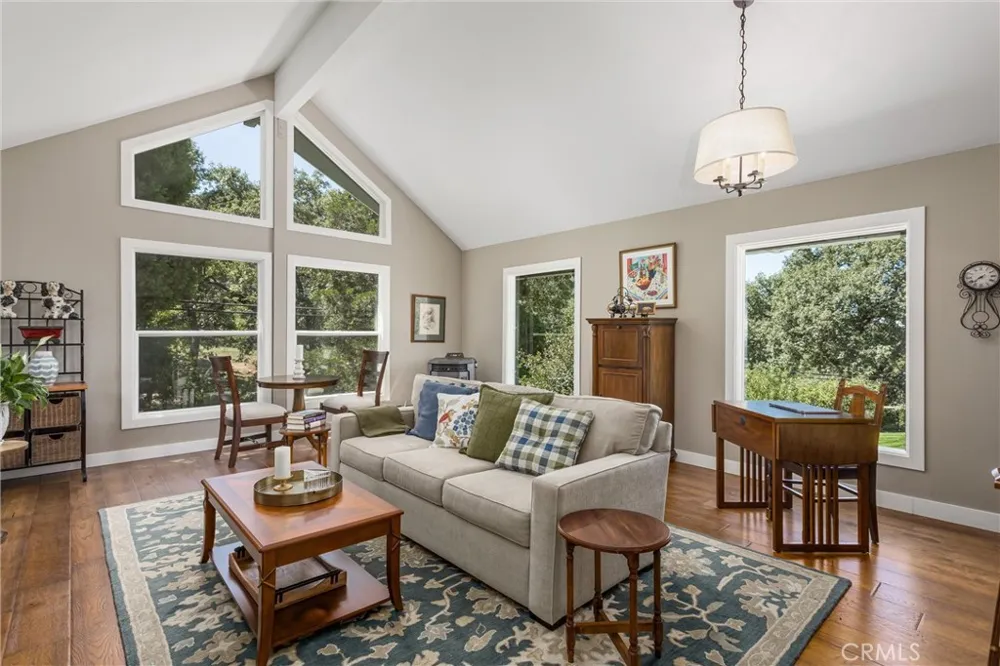 38998 Harris Road Oak Glen, CA 92399