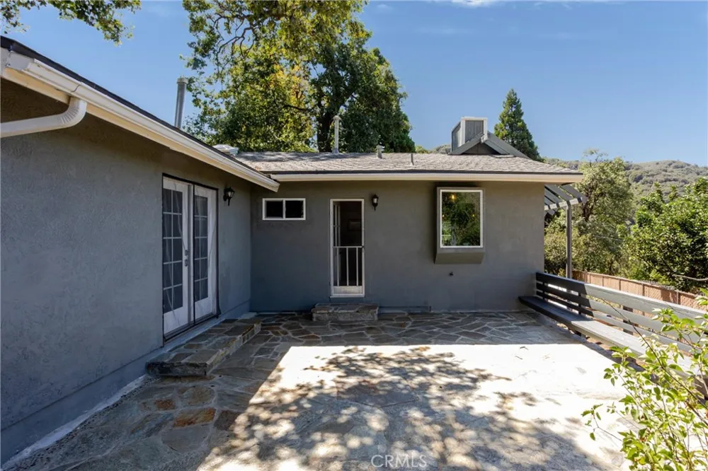 38998 Harris Road Oak Glen, CA 92399