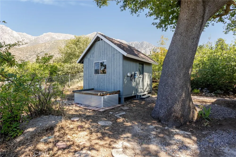 38998 Harris Road Oak Glen, CA 92399