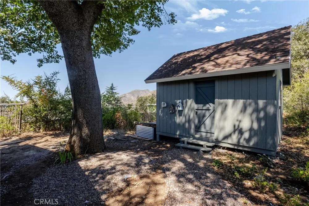 38998 Harris Road Oak Glen, CA 92399