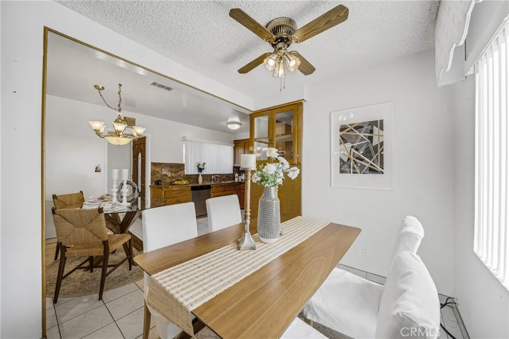 2640 David La Habra, CA 90631