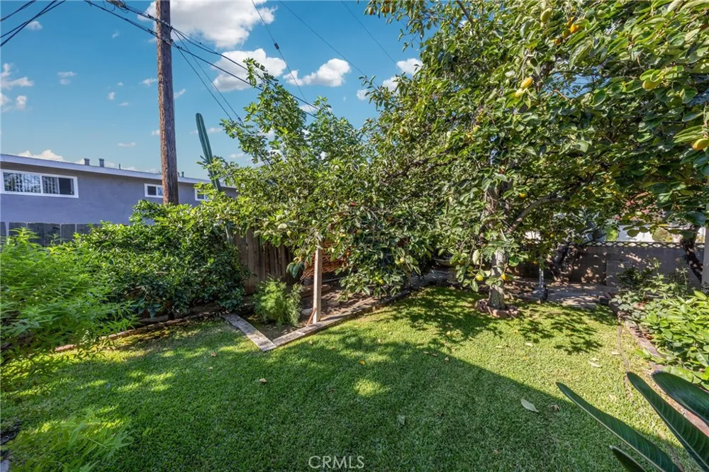 2640 David La Habra, CA 90631