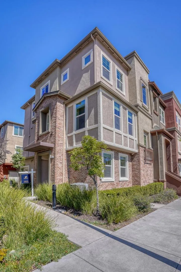 1457 Mercado Way San Jose, CA 95131