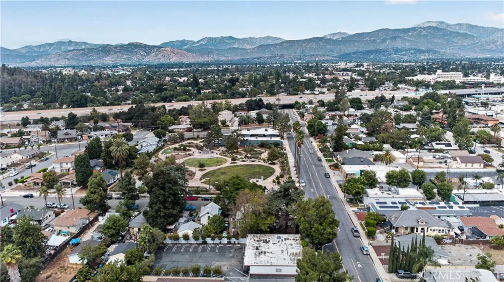 1195 Park Pomona, CA 91768