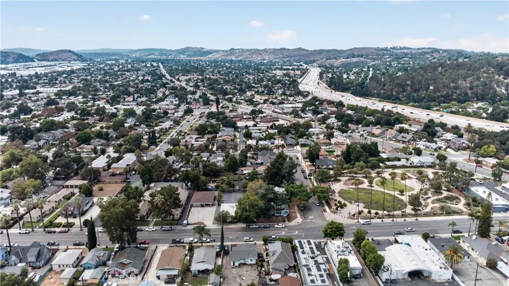 1195 Park Pomona, CA 91768