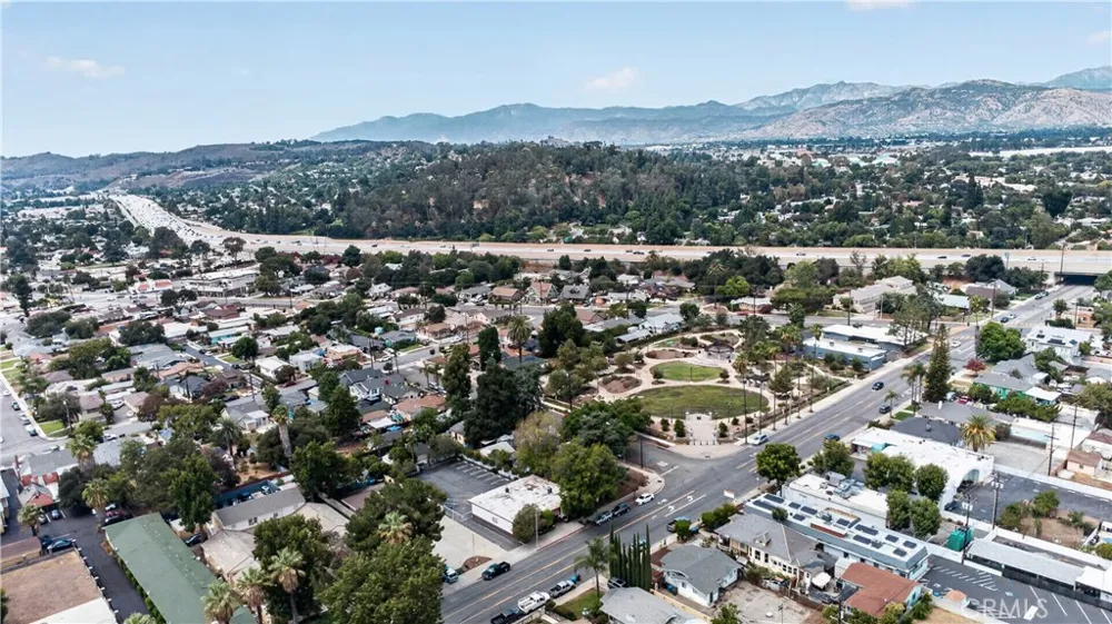 1195 Park Pomona, CA 91768