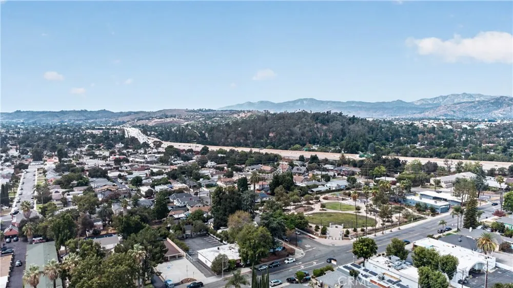 1195 Park Pomona, CA 91768