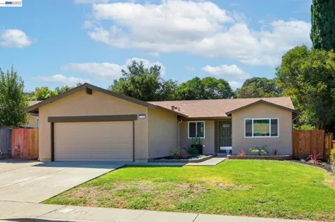 113 De Paul Dr