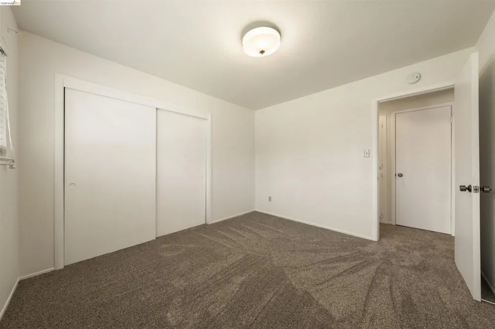 9107 Yount Court Elk Grove, CA 95624