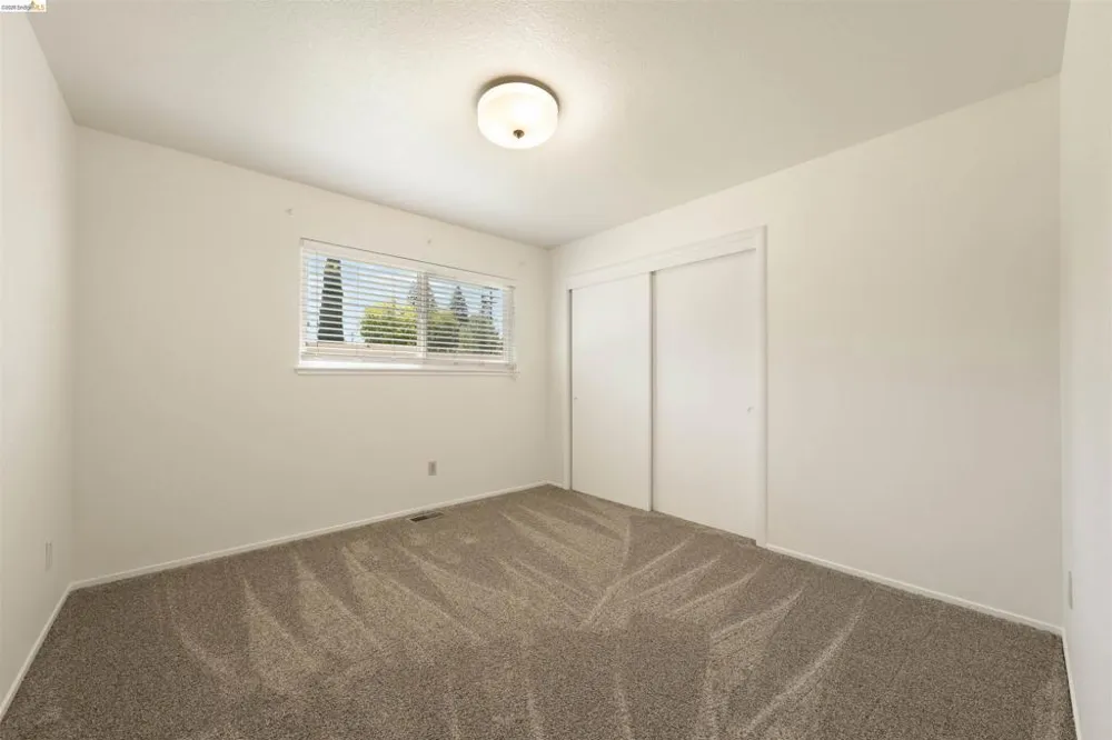 9107 Yount Court Elk Grove, CA 95624