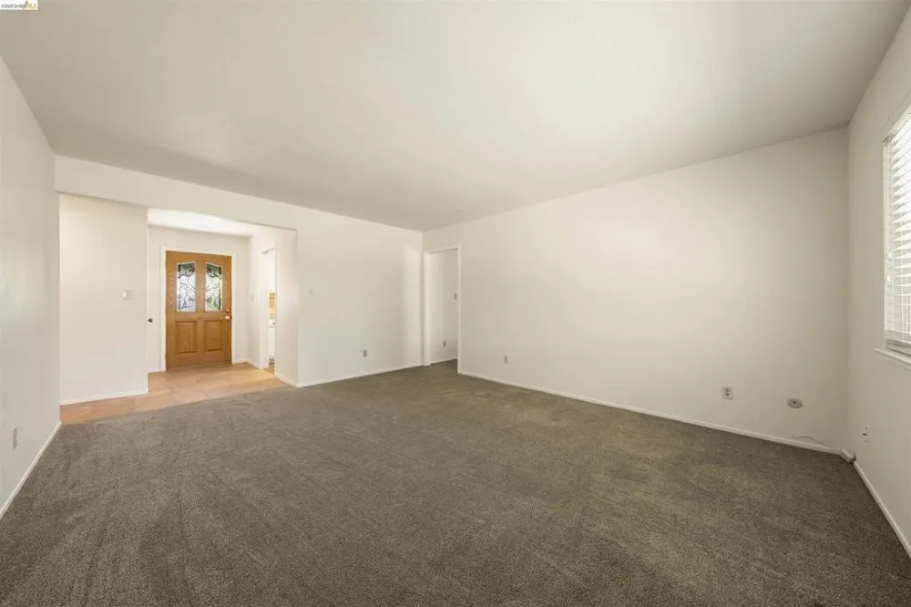 9107 Yount Court Elk Grove, CA 95624