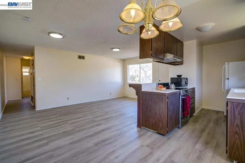 34848 Starling  Drive #4 Union City, CA 94587