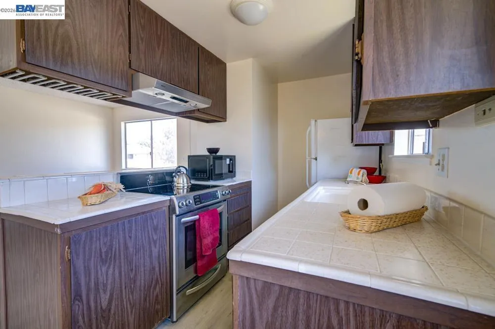 34848 Starling  Drive #4 Union City, CA 94587