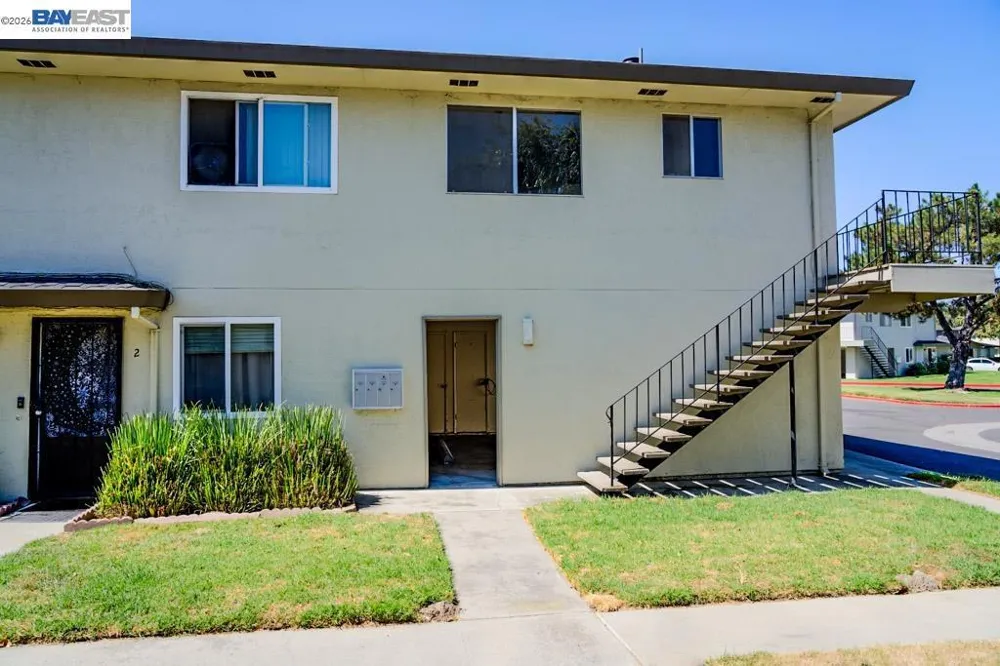 34848 Starling  Drive #4 Union City, CA 94587
