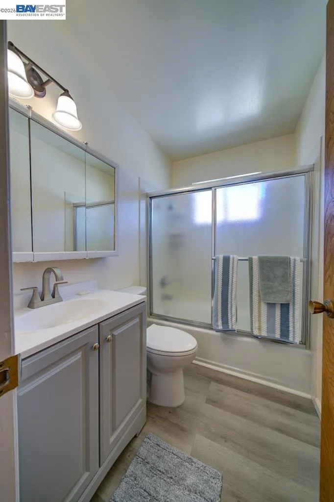 34848 Starling  Drive #4 Union City, CA 94587