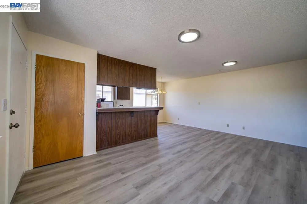 34848 Starling  Drive #4 Union City, CA 94587