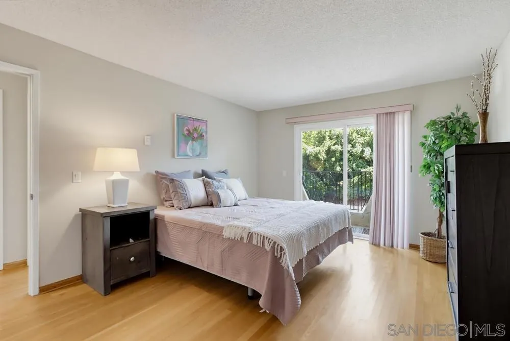 4275 ASHER ST #24 San Diego, CA 92110