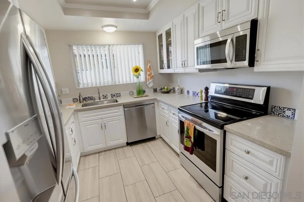 4275 ASHER ST #24 San Diego, CA 92110