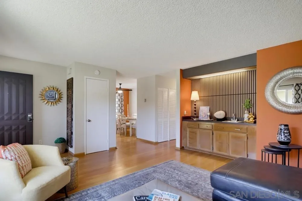 4275 ASHER ST #24 San Diego, CA 92110