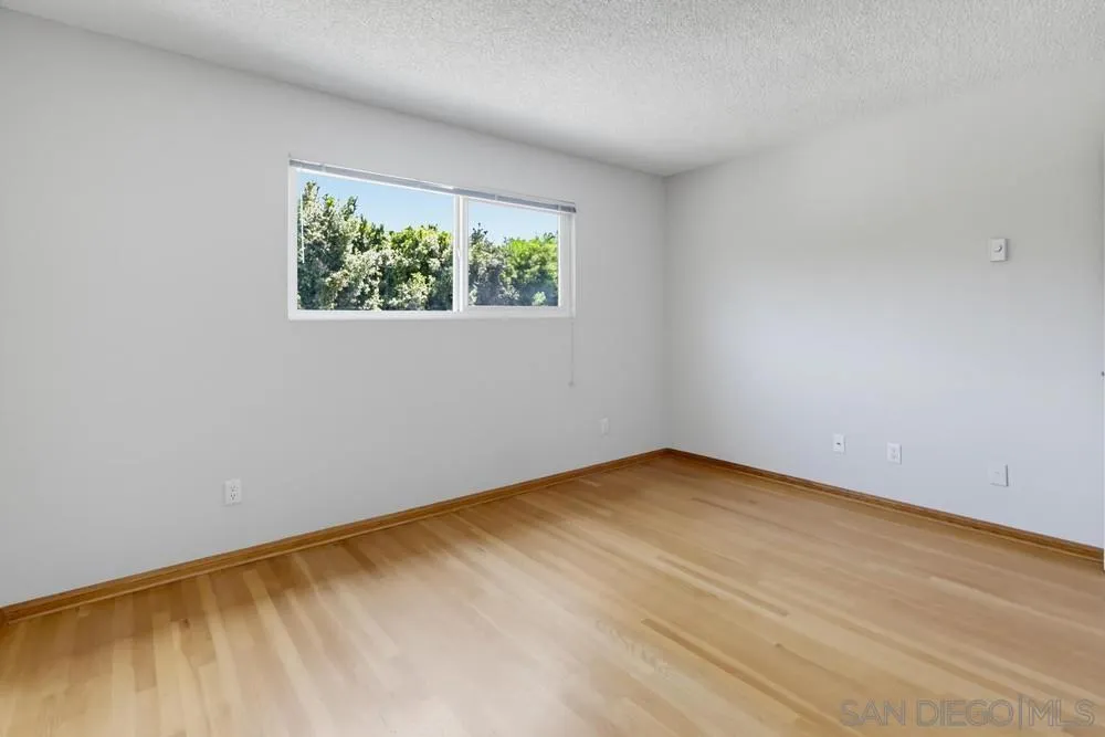 4275 ASHER ST #24 San Diego, CA 92110