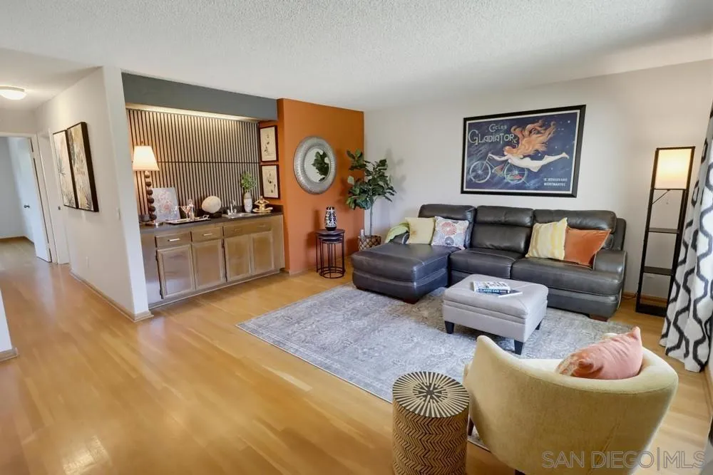 4275 ASHER ST #24 San Diego, CA 92110